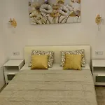 Апартаменти Center *
